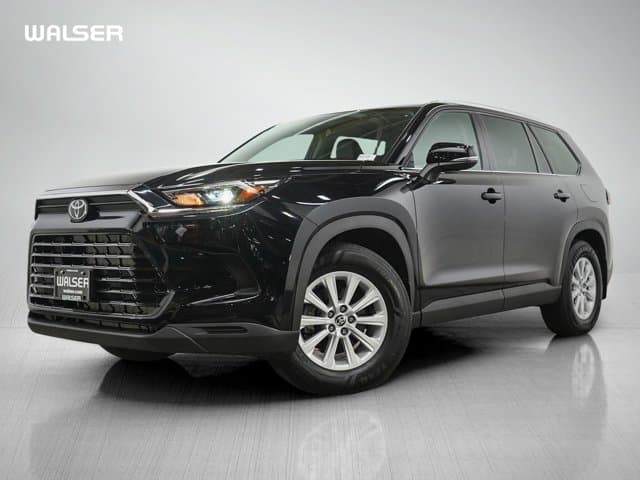 2025 Toyota Grand Highlander XLE — photo 1 of 32