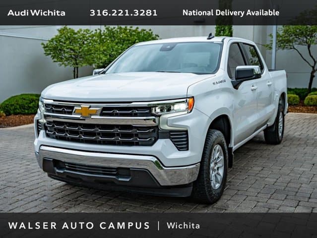 2023 Chevrolet Silverado 1500 LT — photo 1 of 43