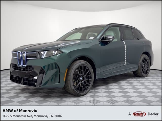 2027 BMW X5 40 xDrive — photo 1 of 32