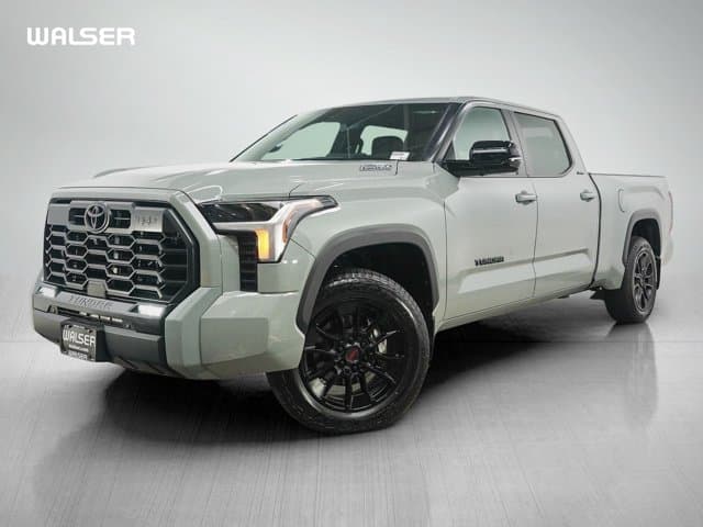 2025 Toyota Tundra 4WD Limited — photo 1 of 33