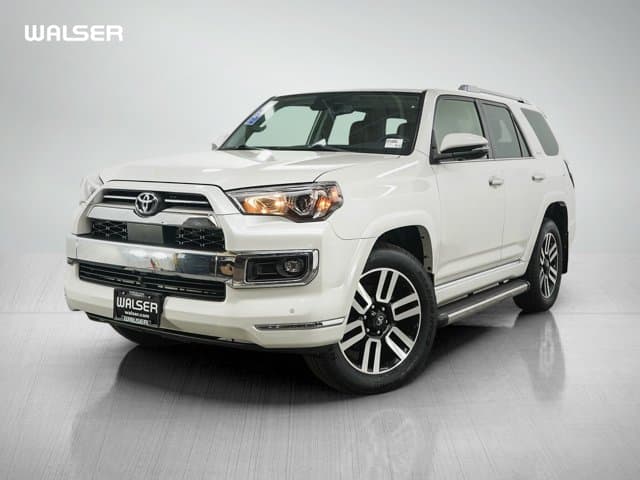 2022 Toyota 4Runner Limited — photo 1 of 31