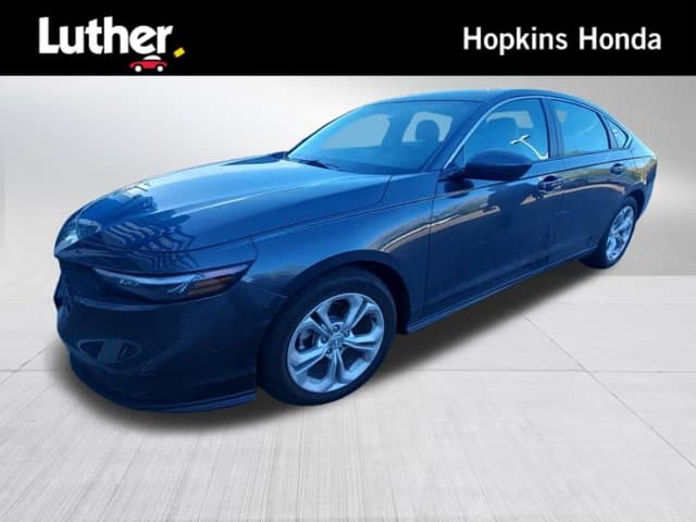 2023 Honda Accord Sedan LX — photo 1 of 11