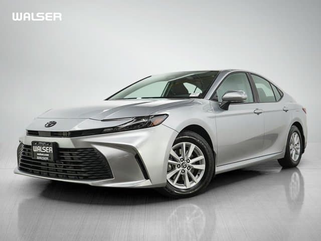 2026 Toyota Camry LE — photo 1 of 27