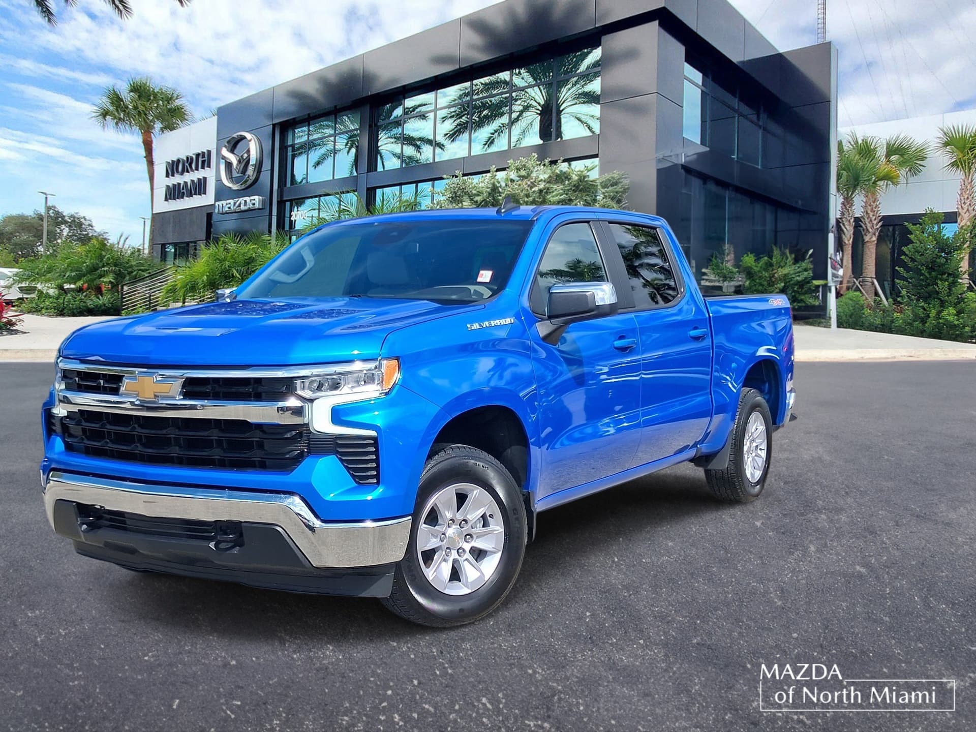 2026 Chevrolet Silverado 1500 Base — photo 1 of 17