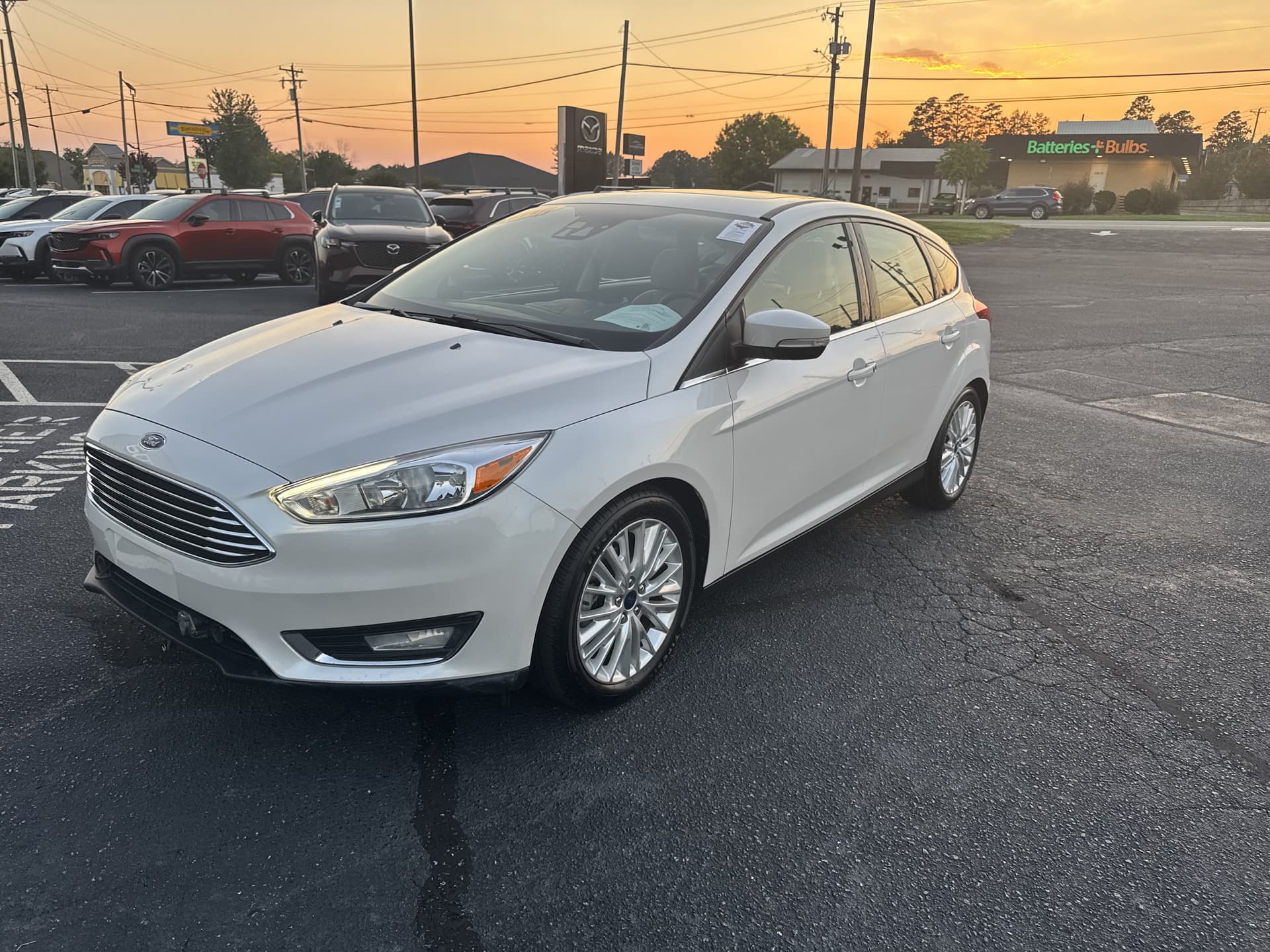 2018 Ford Focus Titanium — photo 1 of 20