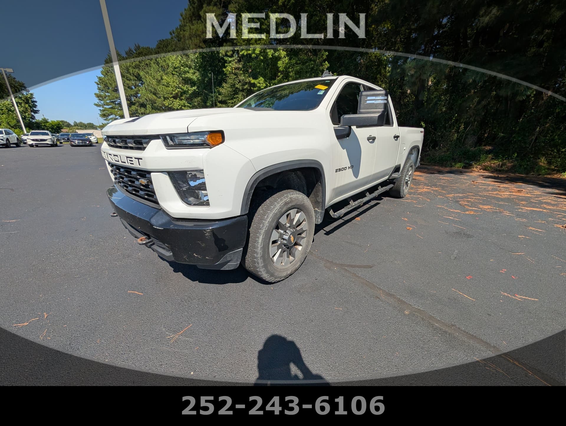 2023 Chevrolet Silverado 2500HD Custom — photo 1 of 17