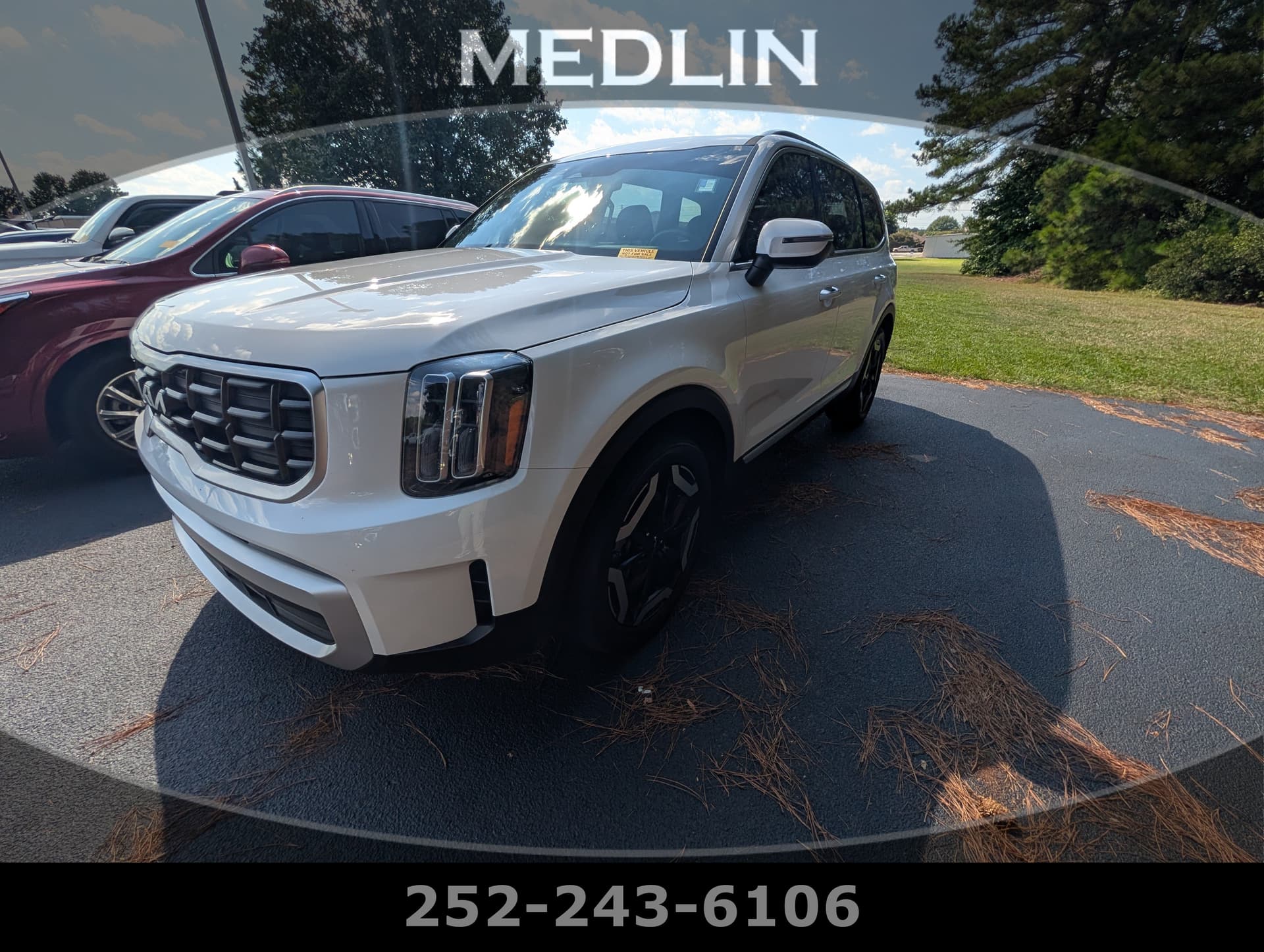2025 Kia Telluride S — photo 1 of 17