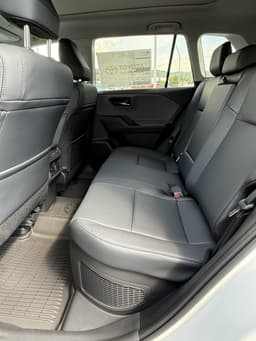 Extra Photo