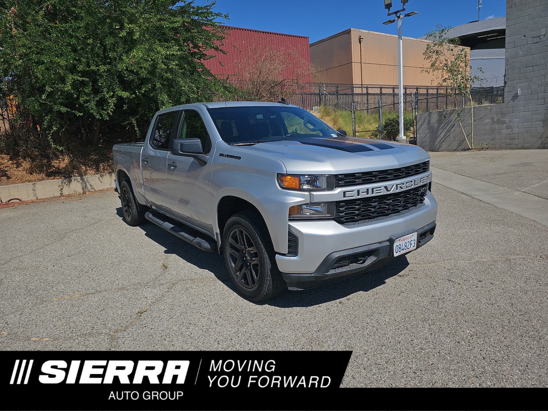 2021 Chevrolet Silverado 1500 Custom — photo 1 of 9