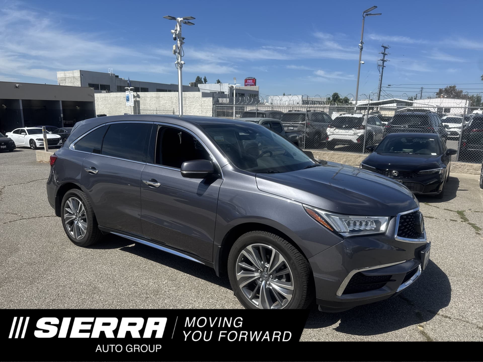 2017 Acura MDX Base — photo 1 of 10