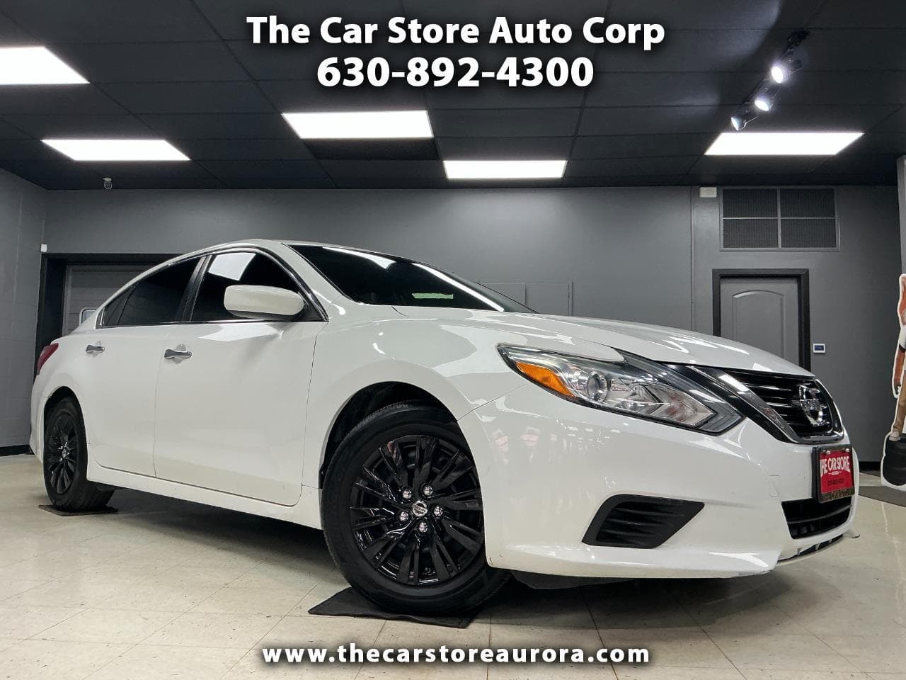 2017 Nissan Altima 2.5 S — photo 1 of 33