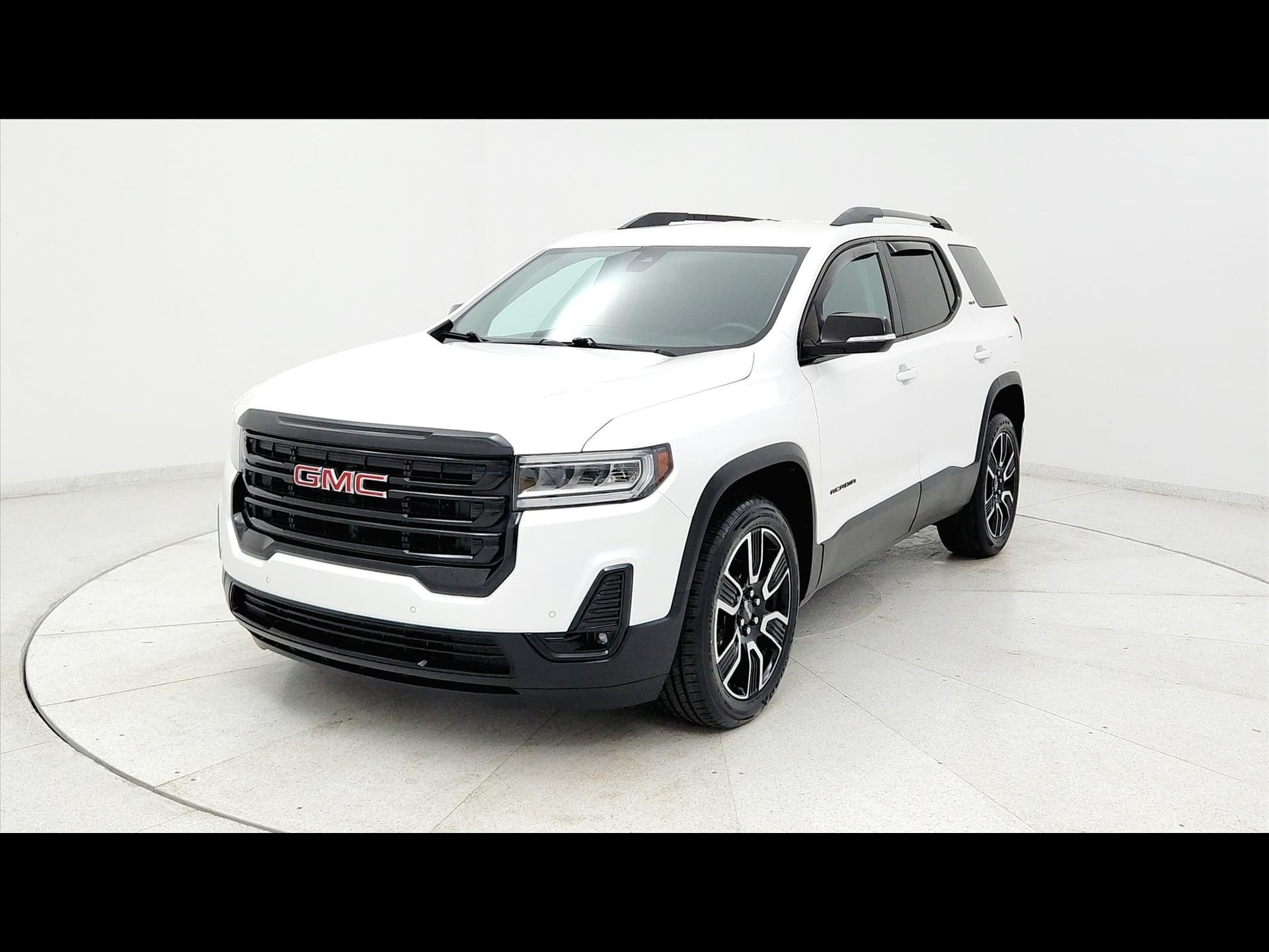 2021 GMC Acadia SLT — photo 1 of 54