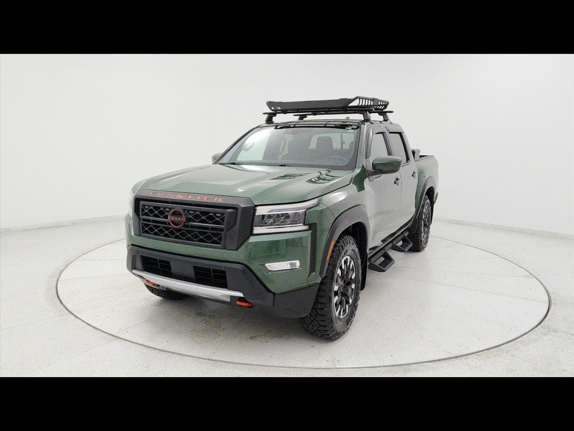 2022 Nissan Frontier PRO-X — photo 1 of 53