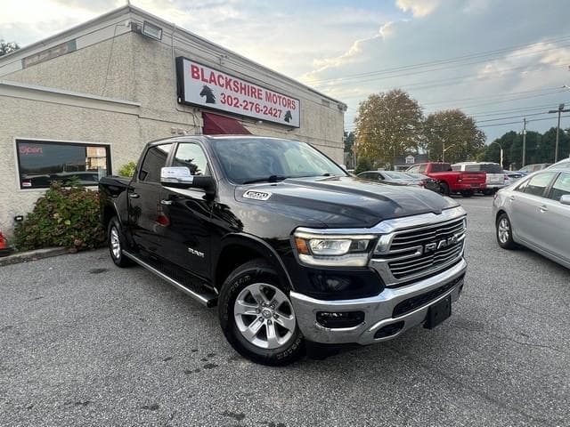 2021 RAM 1500 Laramie — photo 1 of 32