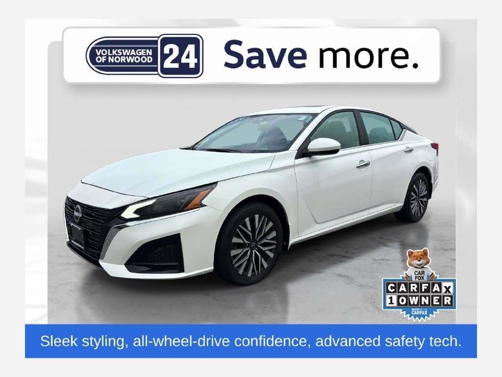 2024 Nissan Altima 2.5 SV — photo 1 of 33
