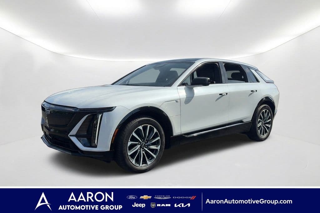 2024 Cadillac LYRIQ Sport — photo 1 of 22