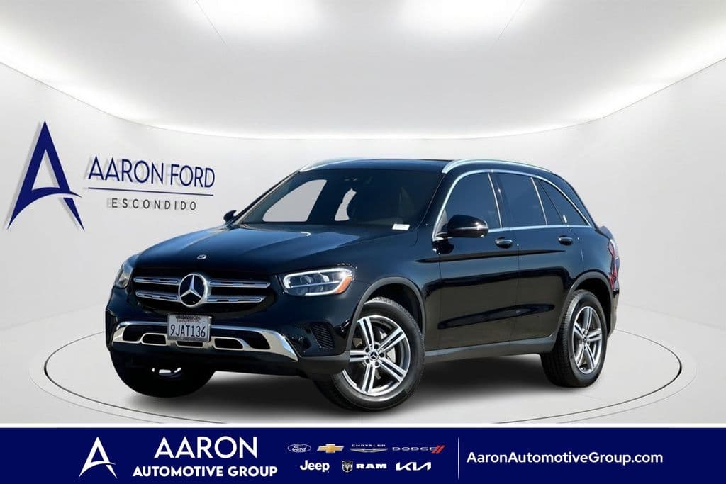 2022 Mercedes-Benz GLC 300 Base — photo 1 of 42