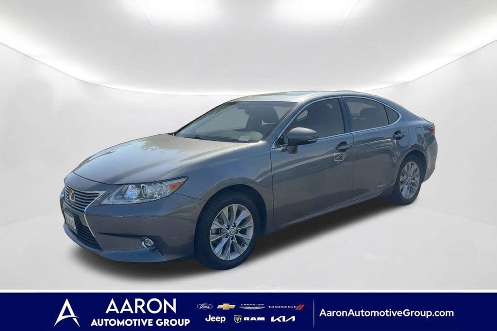 2014 Lexus ES 300h Base — photo 1 of 21