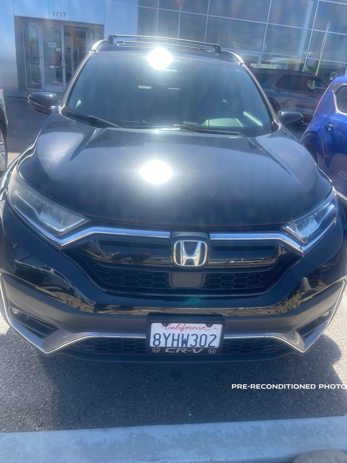 2020 Honda CR-V Touring — photo 1 of 21