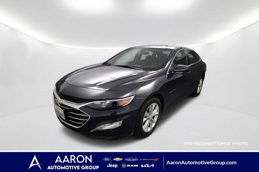 2023 Chevrolet Malibu LT — photo 1 of 22