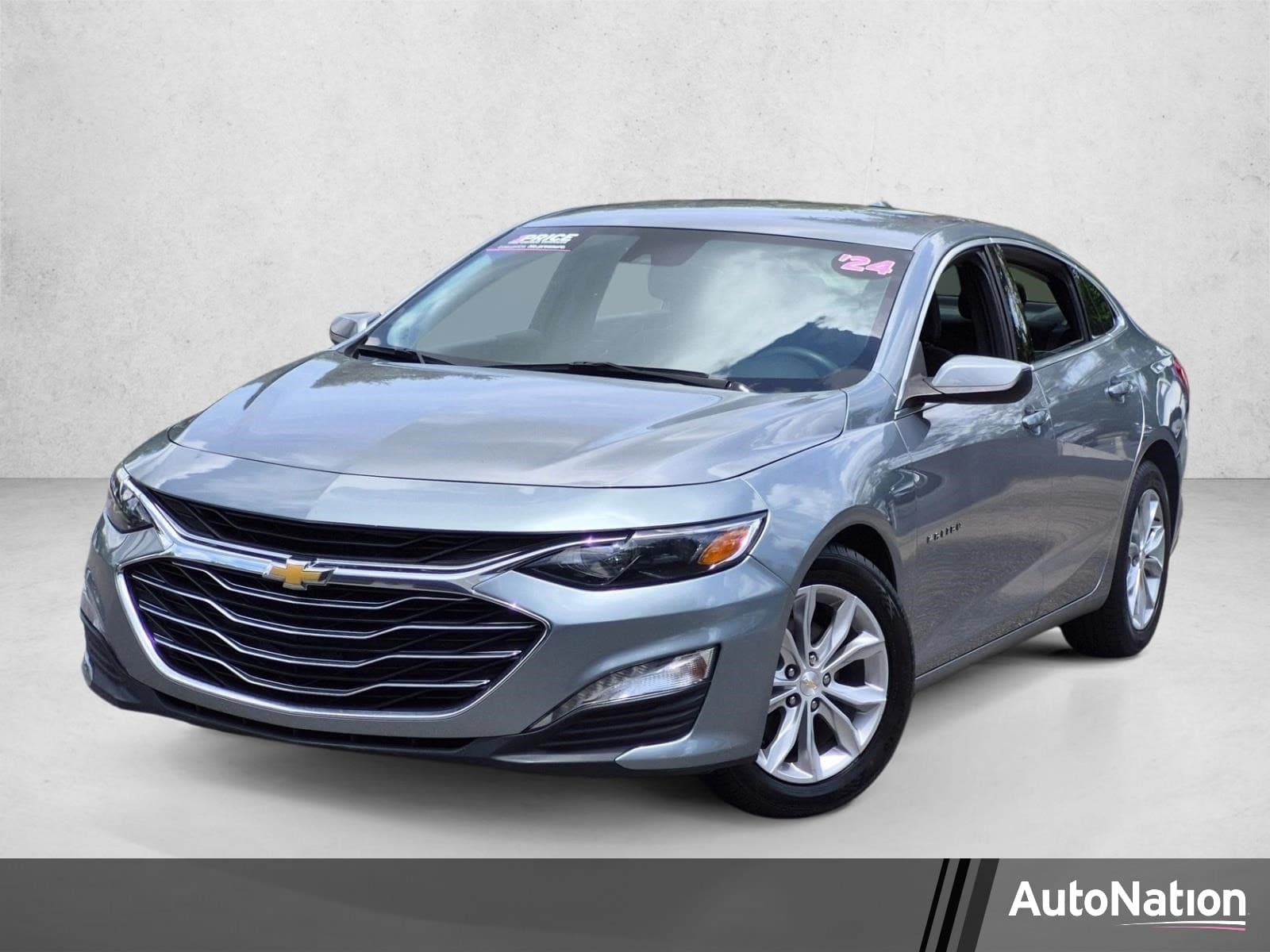 2024 Chevrolet Malibu LT — photo 1 of 23