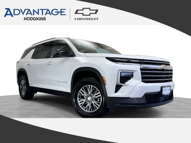 2025 Chevrolet Traverse FWD LT — photo 1 of 34