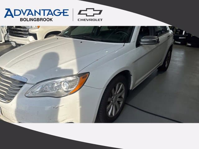 2014 Chrysler 200 Limited — photo 1 of 4
