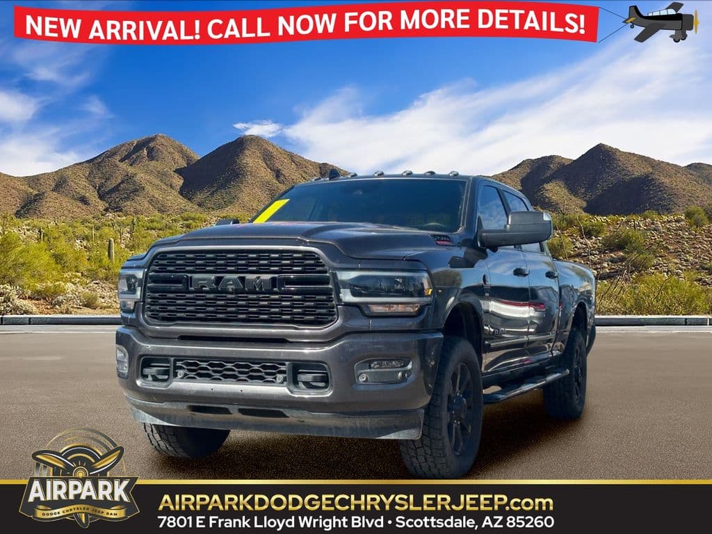 2022 RAM 2500 Big Horn — photo 1 of 13