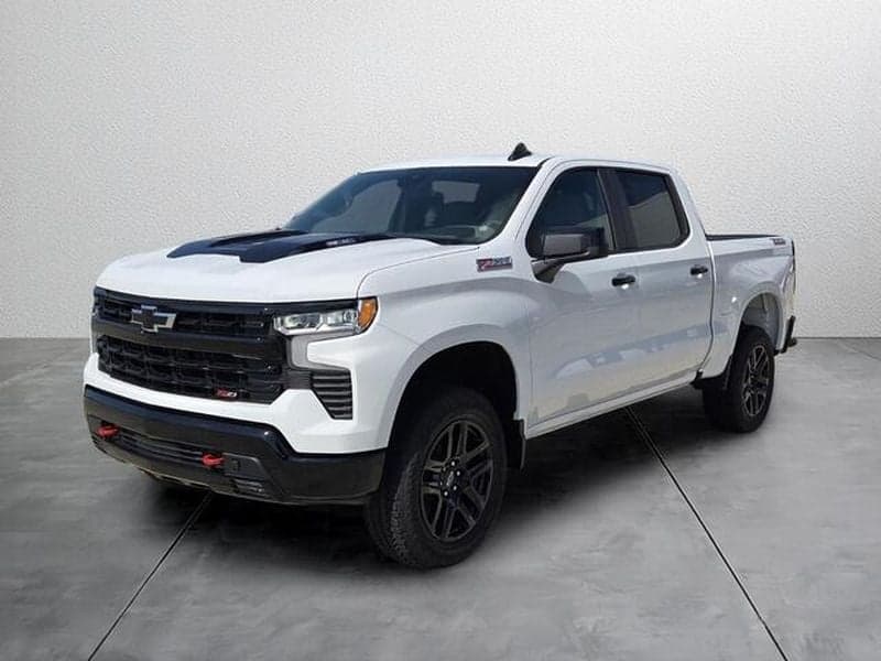2026 Chevrolet Silverado 1500 LT Trail Boss — photo 1 of 39