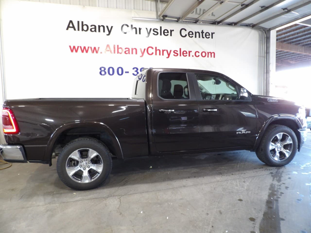 2019 RAM 1500 Laramie — photo 1 of 41