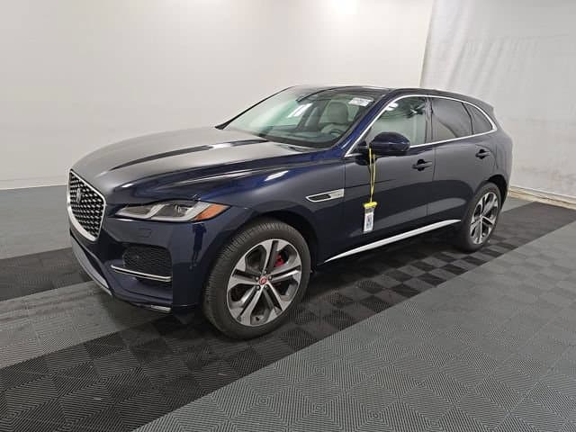 2022 Jaguar F-PACE S — photo 1 of 15