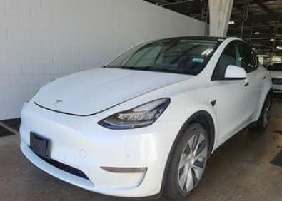 2022 Tesla Model Y Long Range — photo 1 of 5