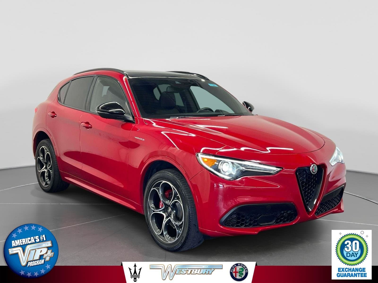 2023 Alfa Romeo Stelvio Ti — photo 1 of 34