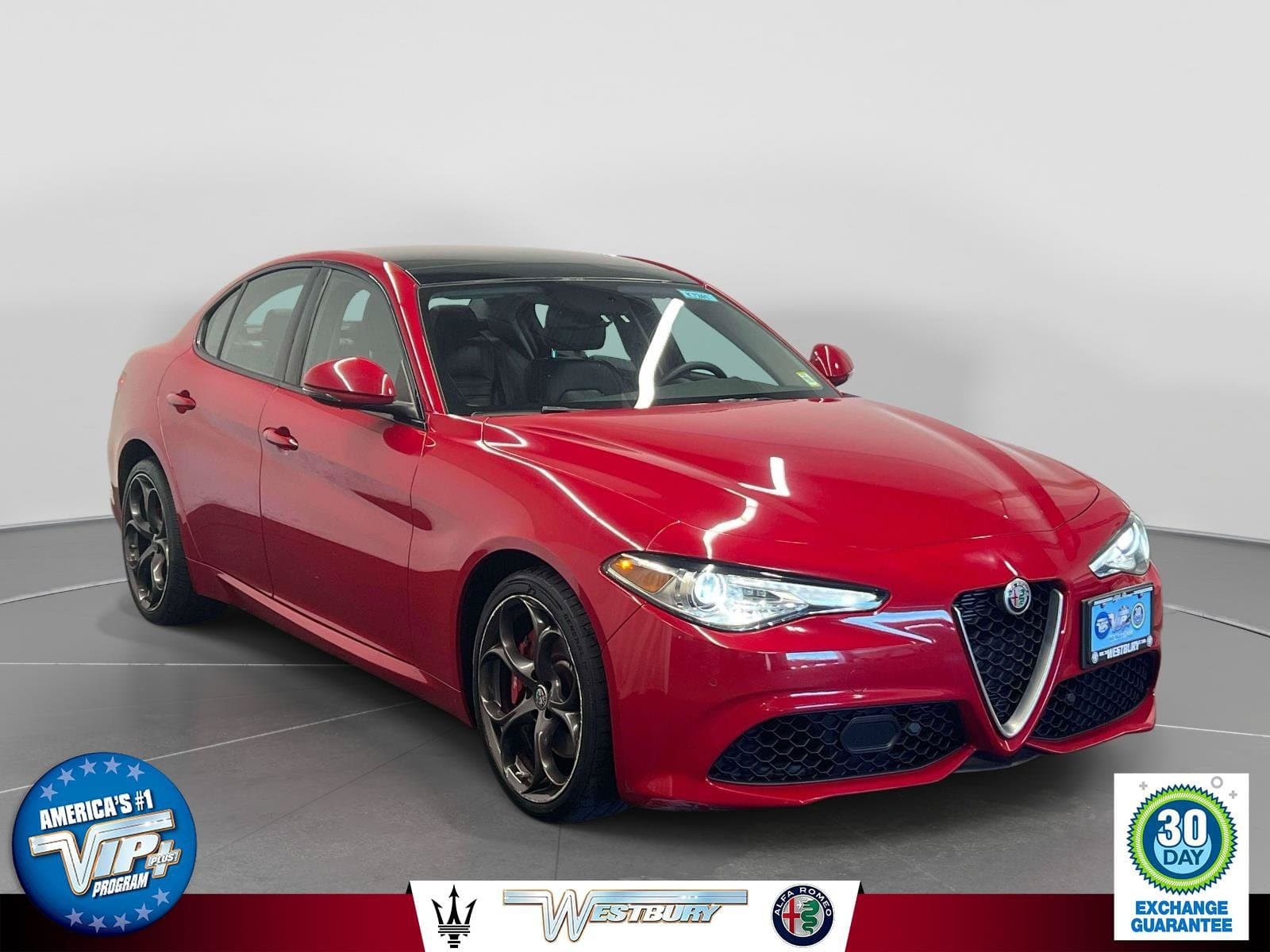2019 Alfa Romeo Giulia Ti — photo 1 of 31