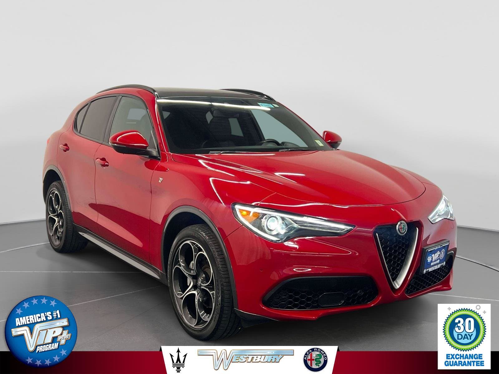 2023 Alfa Romeo Stelvio Ti — photo 1 of 34