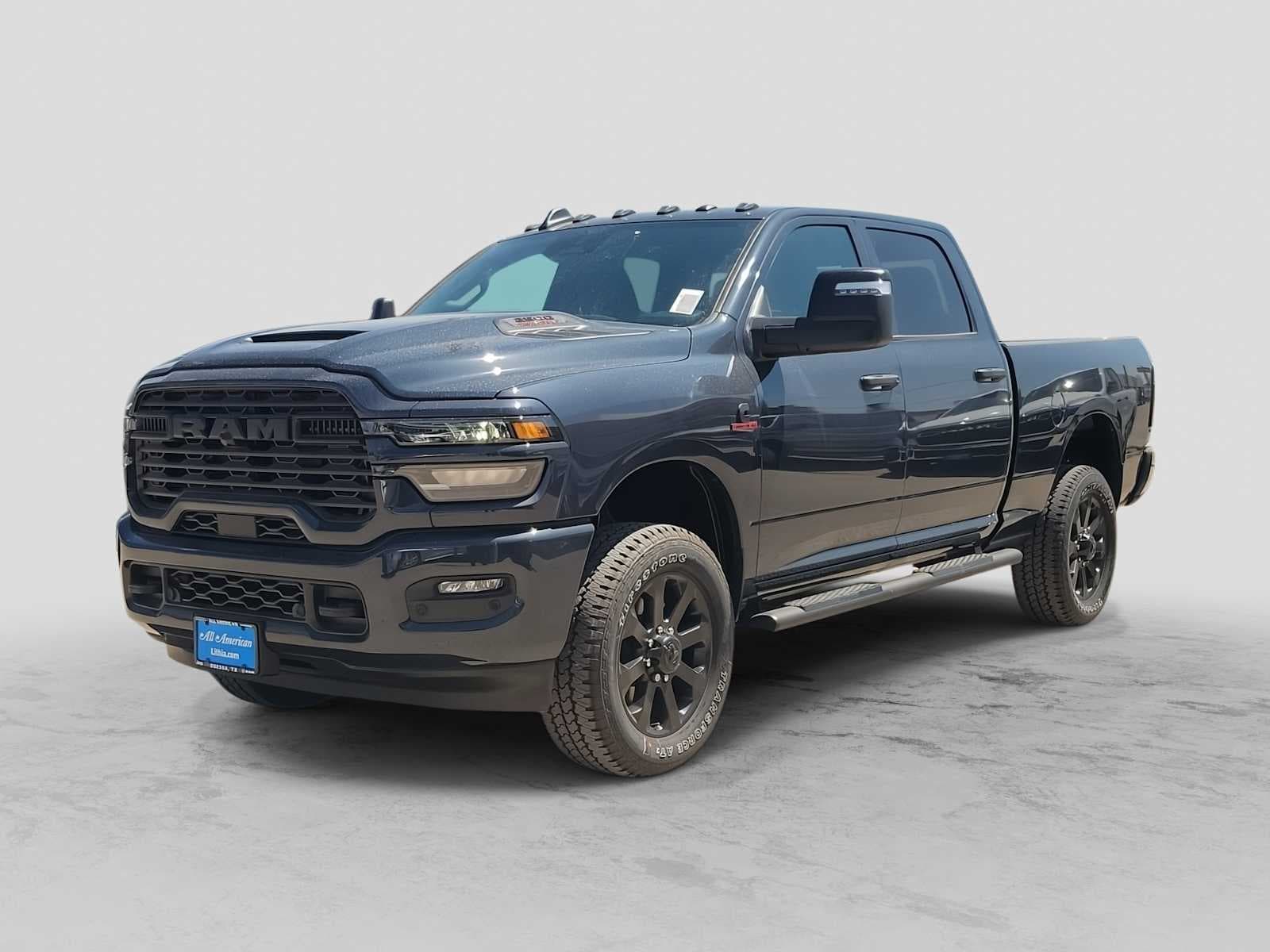 2026 RAM 2500 Black Express Crew Cab 4x4 6'4 Box — photo 1 of 25