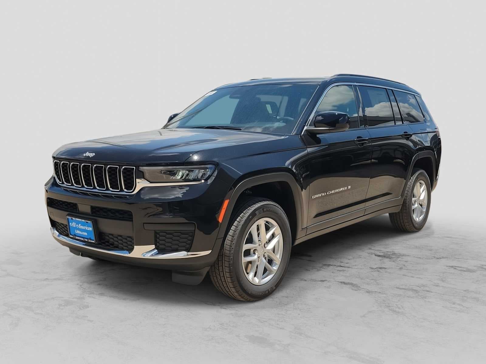 2026 Jeep Grand Cherokee L LAREDO X 4X4 — photo 1 of 25