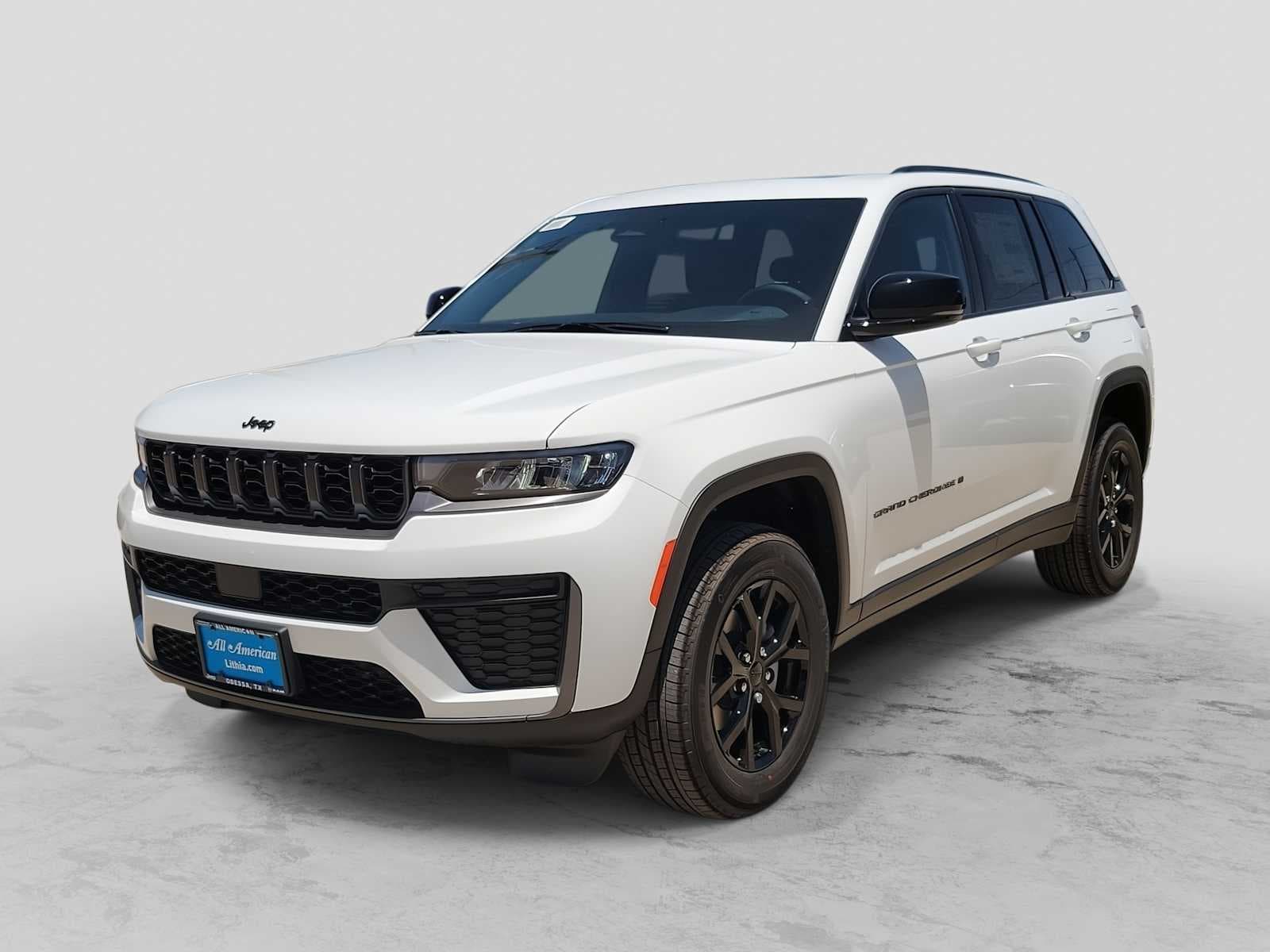 2026 Jeep Grand Cherokee LAREDO ALTITUDE 4X4 — photo 1 of 34