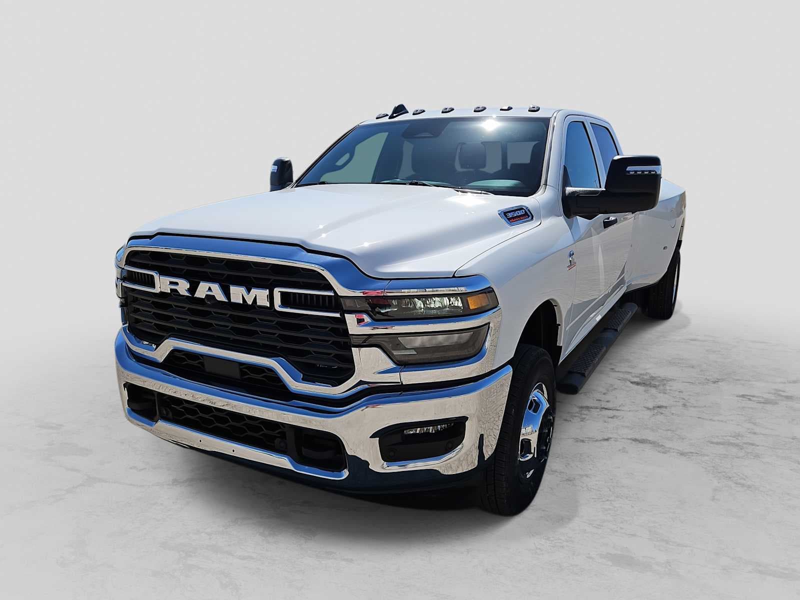 2026 RAM 3500 Tradesman — photo 1 of 25