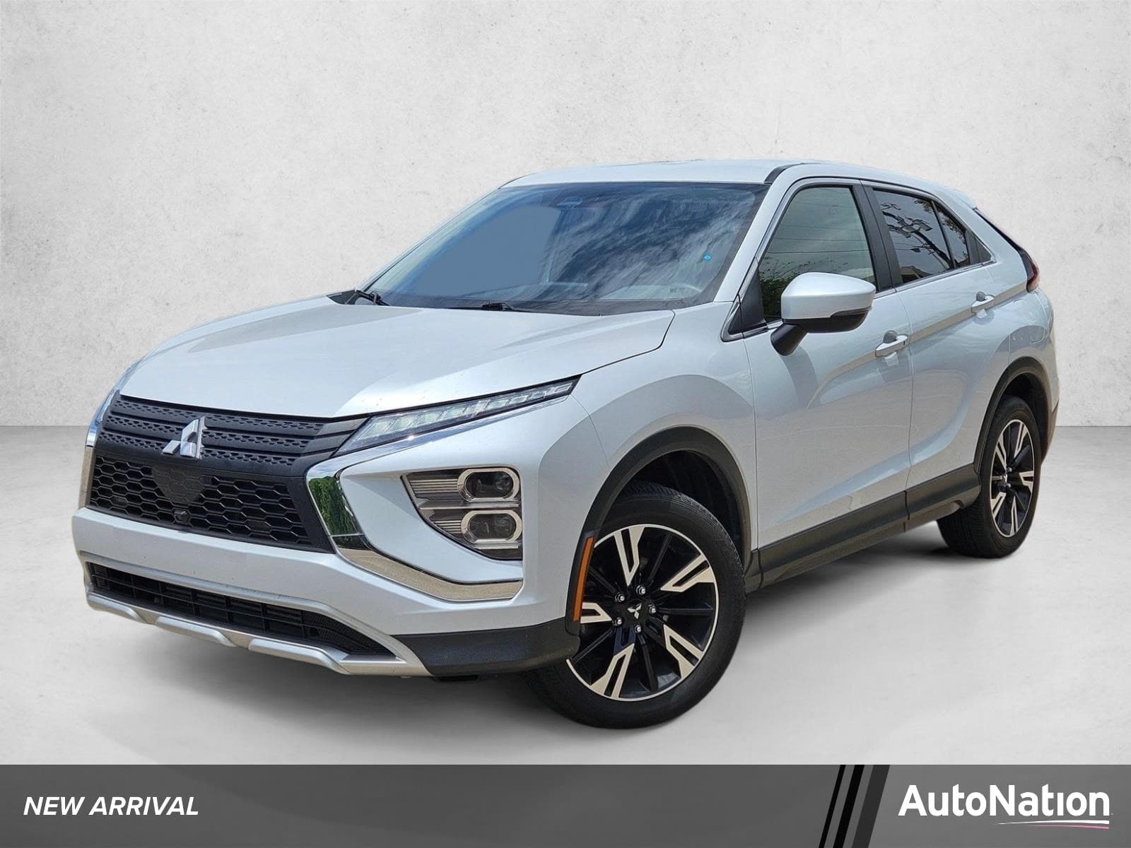 2024 Mitsubishi Eclipse Cross SE — photo 1 of 24