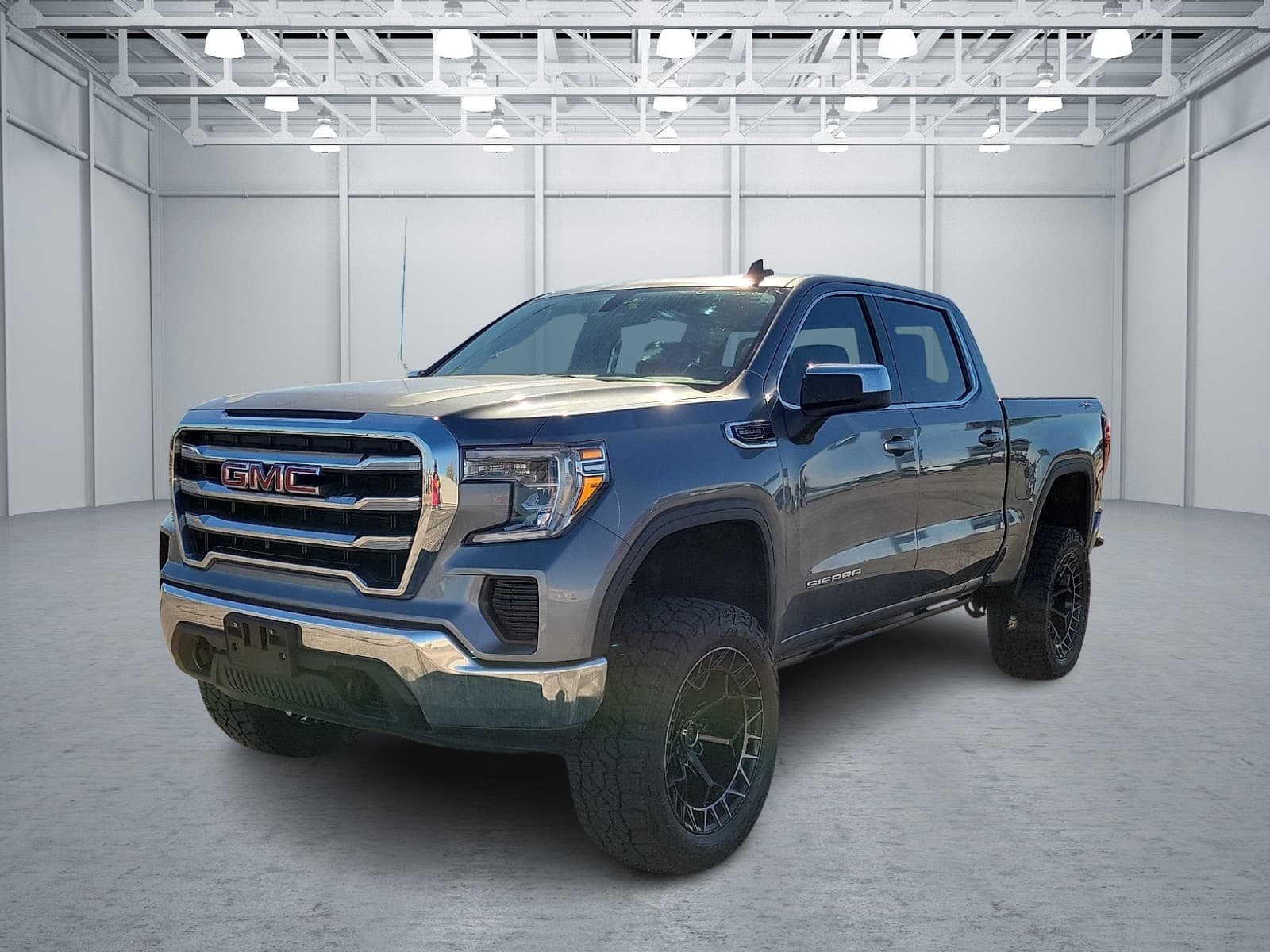 2020 GMC Sierra 1500 Base — photo 1 of 20