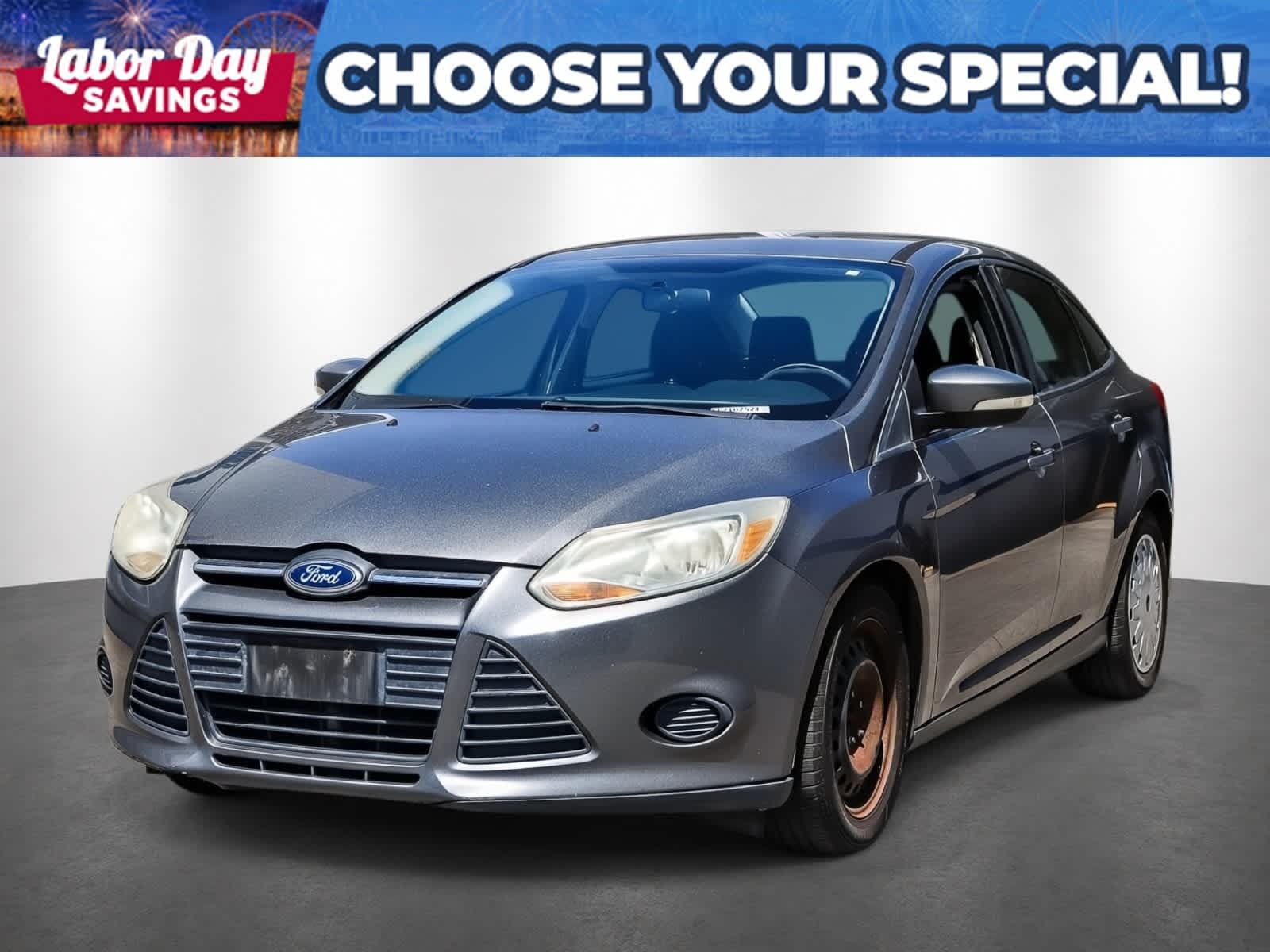 2014 Ford Focus SE — photo 1 of 30