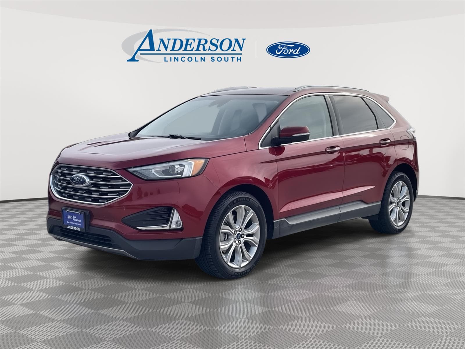 2019 Ford Edge Titanium — photo 1 of 37