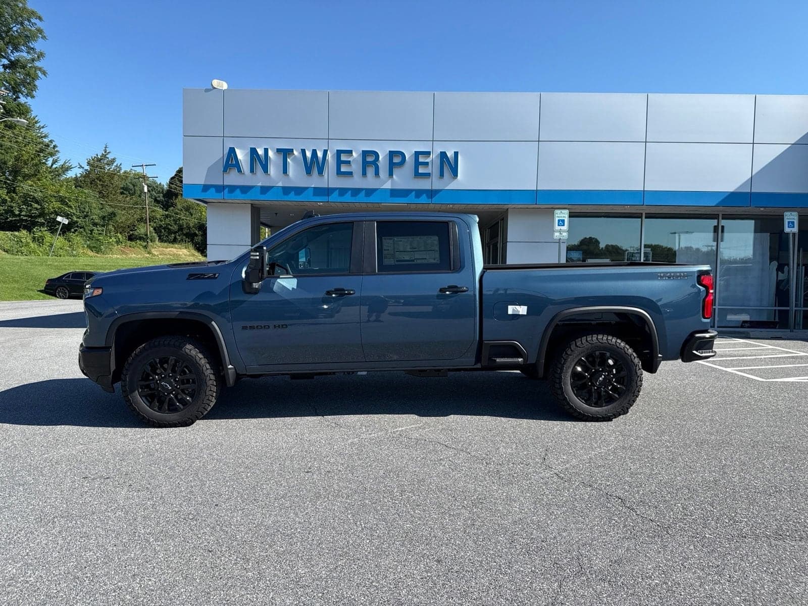 2026 Chevrolet Silverado 2500 HD LT — photo 1 of 16