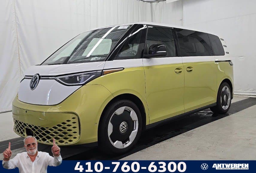 2025 Volkswagen ID. Buzz Pro S Plus — photo 1 of 10