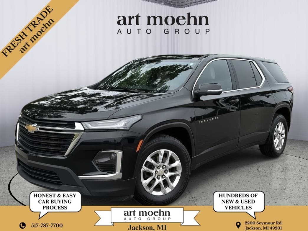 2023 Chevrolet Traverse LS — photo 1 of 31