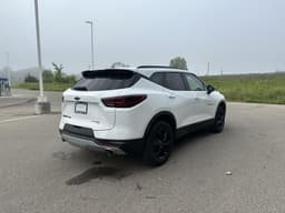Extra Photo
