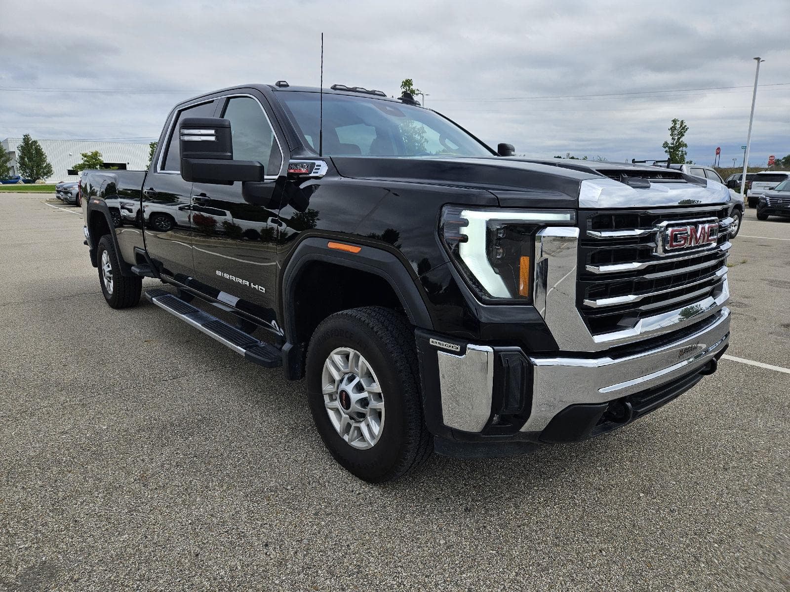 2025 GMC Sierra 2500HD SLE — photo 1 of 52
