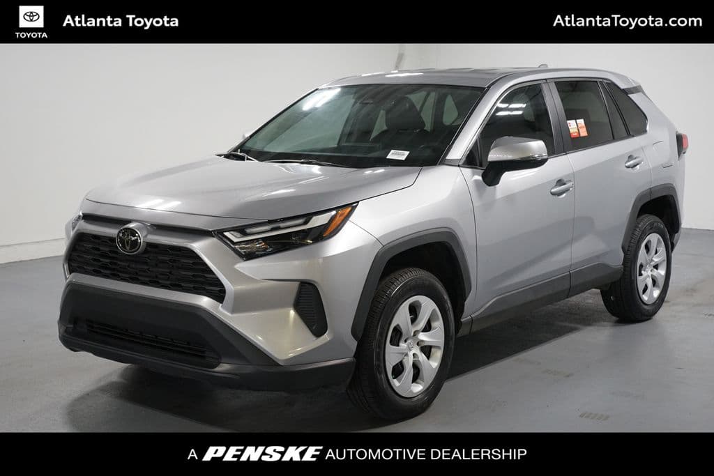 2025 Toyota RAV4 LE — photo 1 of 33