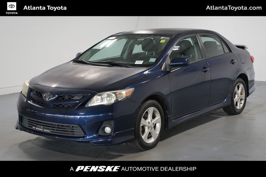 2011 Toyota Corolla S — photo 1 of 7